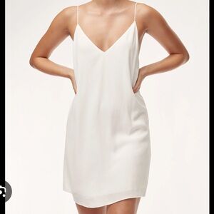Aritzia Wilfred free Vivienne Dress